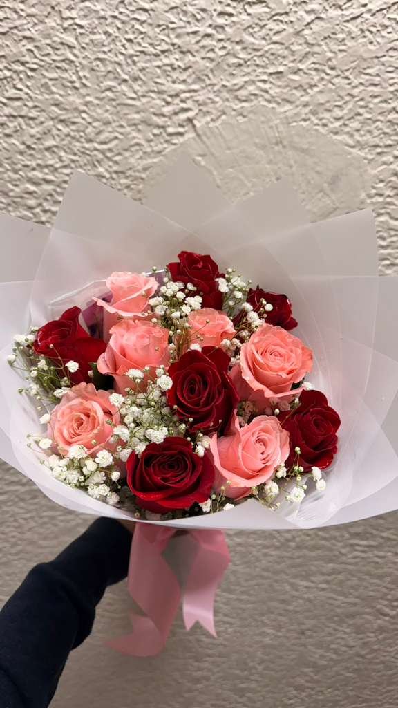 Doz Color Roses Wrap